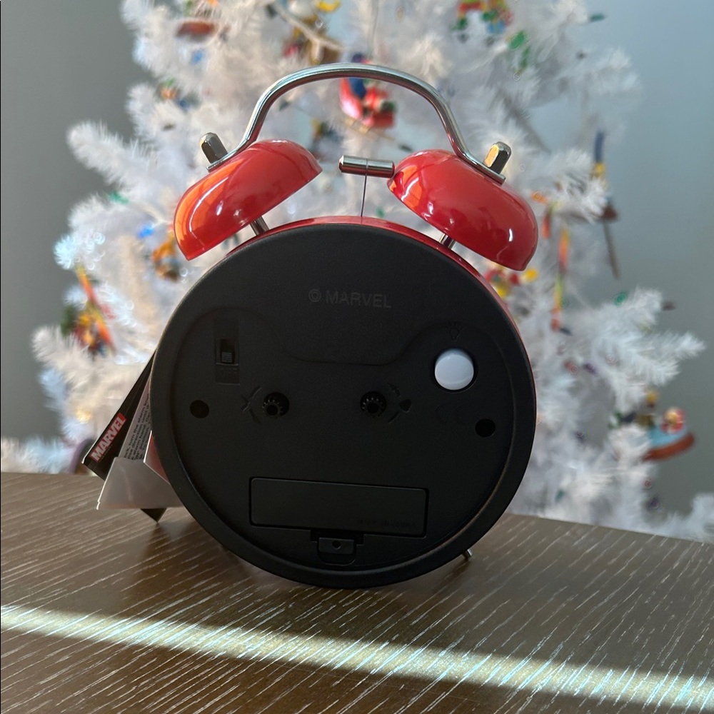 Marvel Spider Man Alarm Clock - Picture 2 of 4